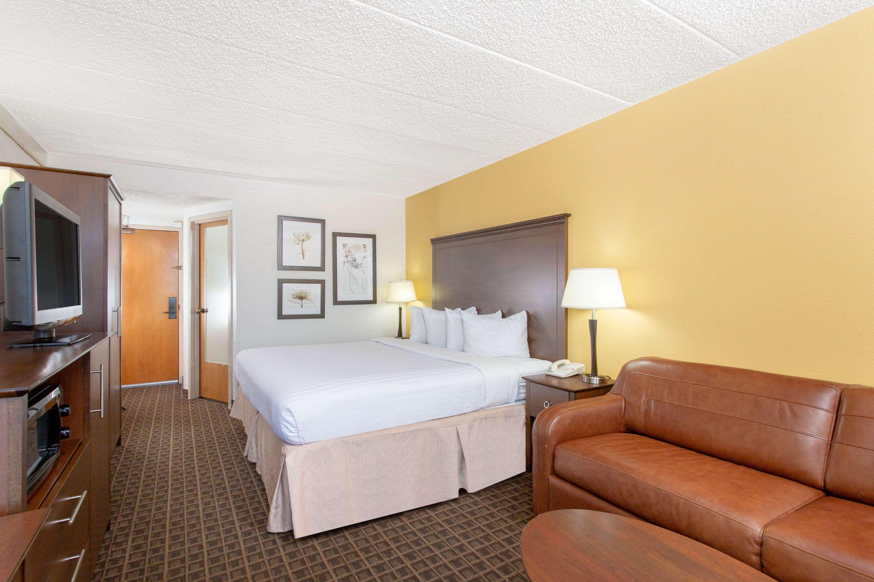 Americinn By Wyndham Madison West Bagian luar foto