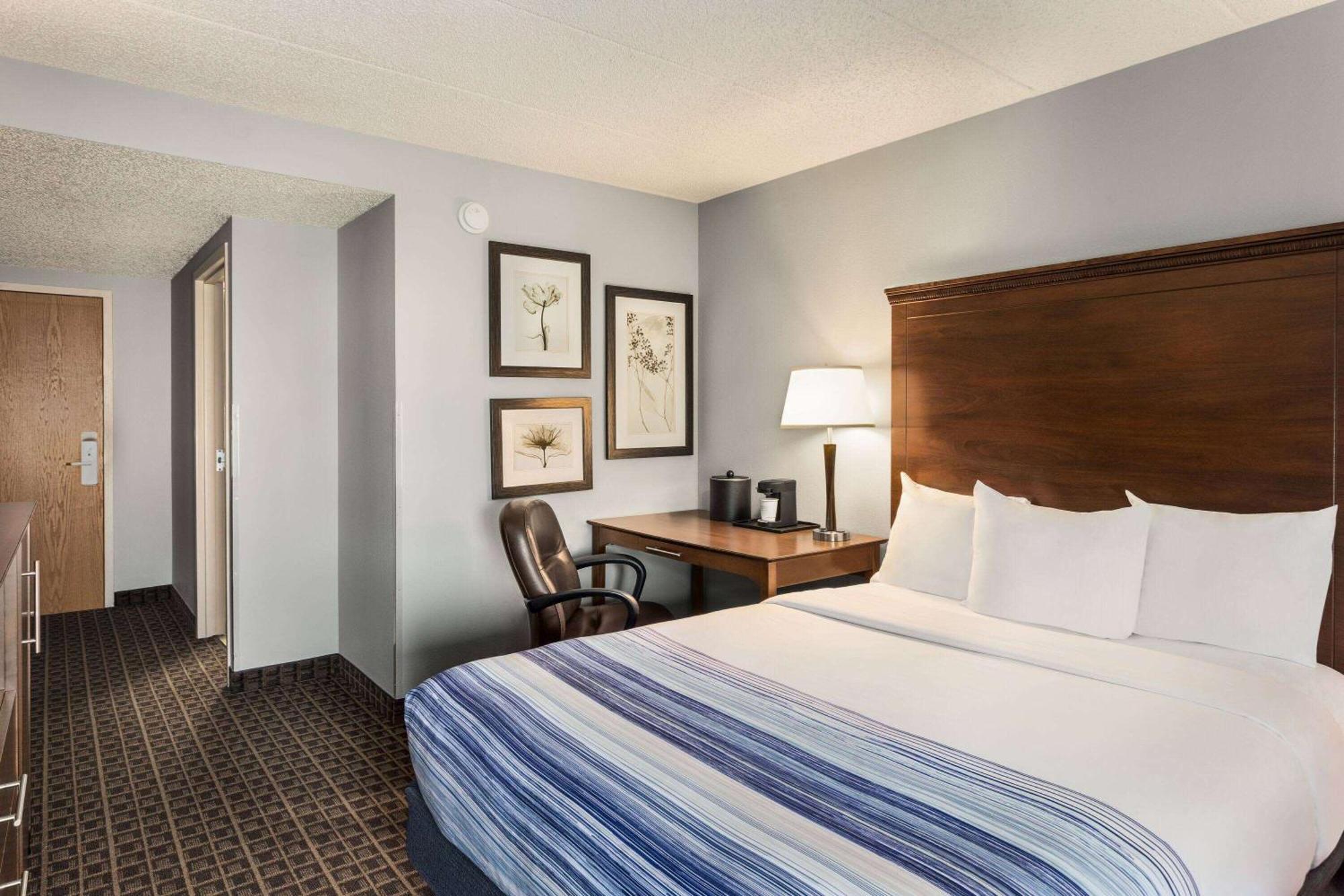 Americinn By Wyndham Madison West Bagian luar foto
