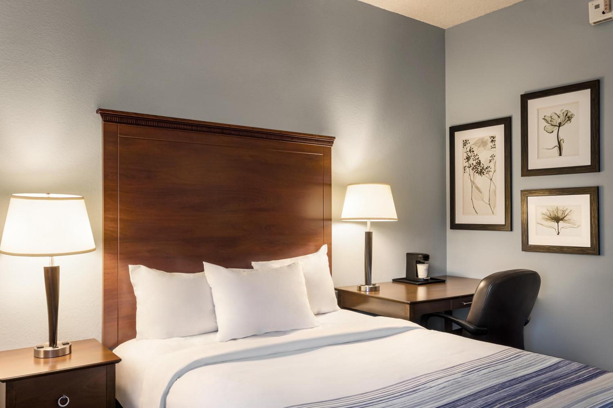 Americinn By Wyndham Madison West Bagian luar foto