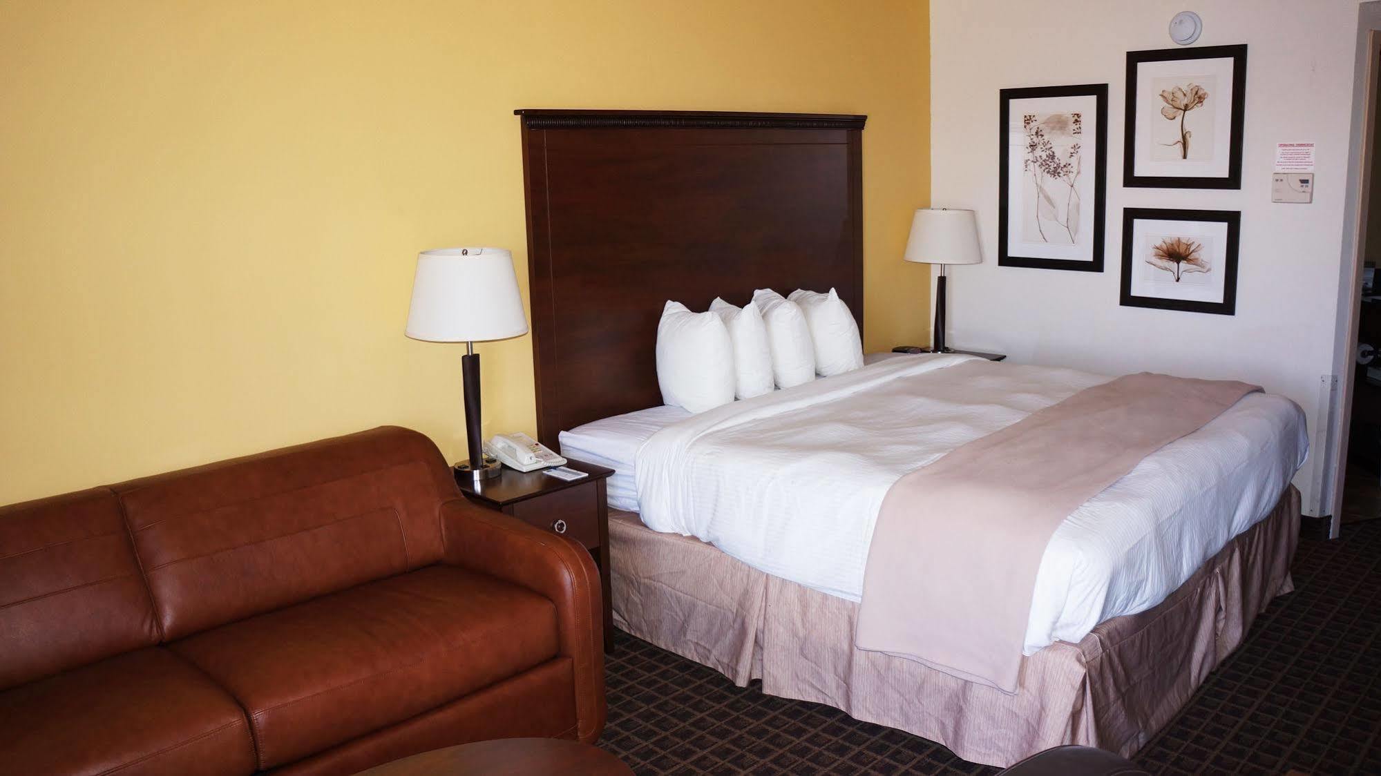 Americinn By Wyndham Madison West Bagian luar foto
